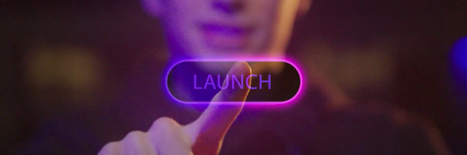 headless cms, maatwerk websites laten maken, developer erwin drukt op de launch button